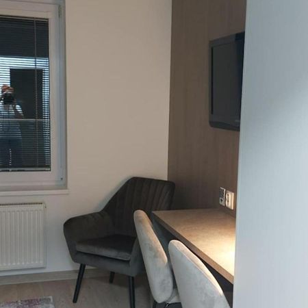 Privat Julia Hotel Vrbov Exterior photo
